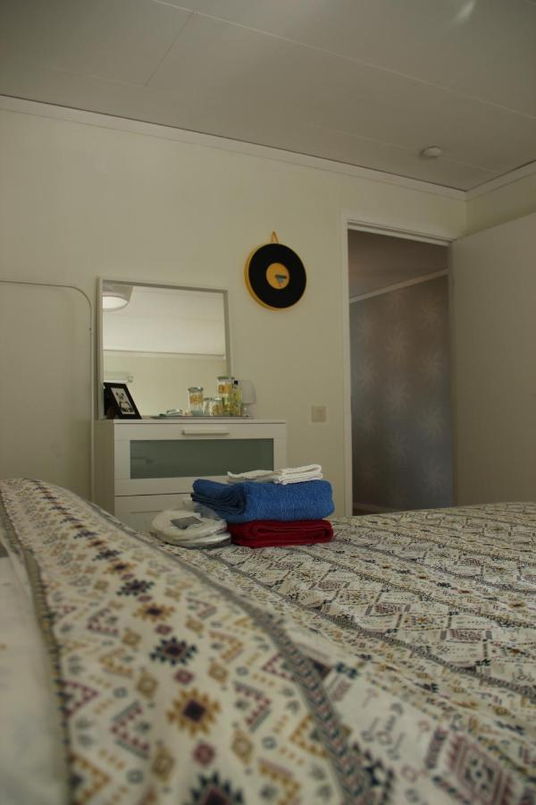 Private Room For Rent In A Villa With Garden View Älmhult Exterior foto